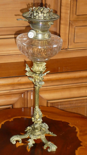 Belle lampe pétrole - à, en