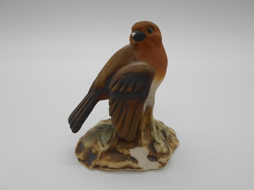 Figurine en biscuit - ),