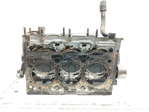 Culasse moteur 2210027500 - culasse, /