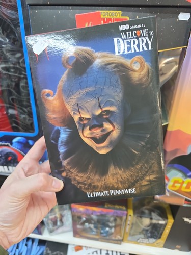 Neca pennywise ultimate - pennywise,