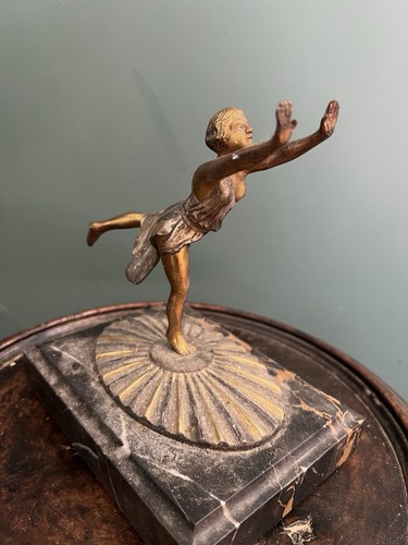 Statuette sculpture jeune - statuette,