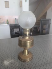Lampe à pétrole en laiton