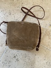 Sac Lou Sezane