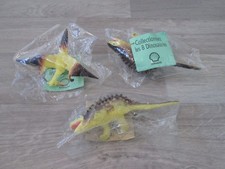 LOT DE 3 FIGURINES DINOSAURES