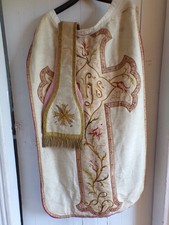 Liturgical garment for recovery or repair Chasuble & Etole