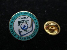 DISNEY PINS Golf Eurodisney Tournament Perrier de Paris (Green) PP51345 150 EX.