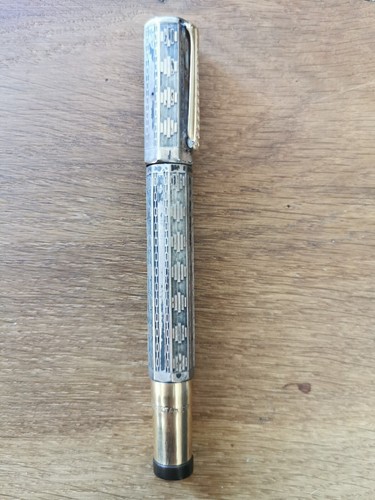 Stylo plume retractable