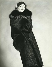 FASHION ANDRE SAUZAIE astrakan swakara fur c.1975 Jean-Paul Avizou 23 x 18 cm