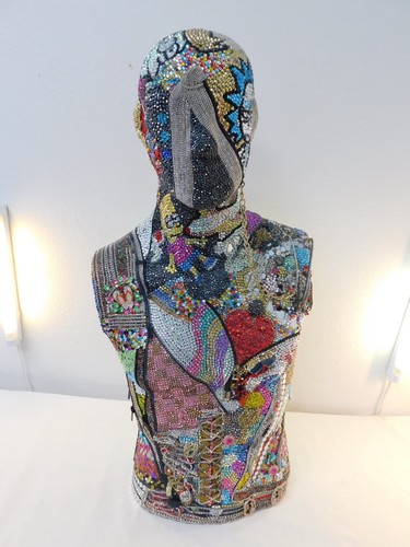 The zipper jewelled - zipper",