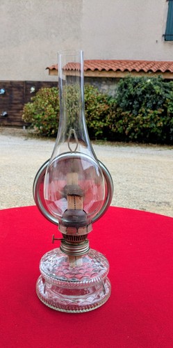 Paire lampes pétrole - à,