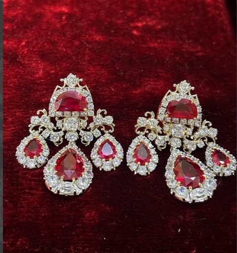 Ancienne boucle oreille - boucle, d'oreille
