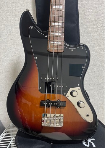 Squier fender jaguar bass - squier,