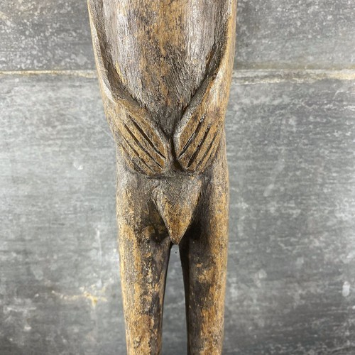 Statue ancêtre masculine - d’ancêtre,