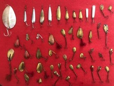 ANCIENNES CUILLERES POUR LA