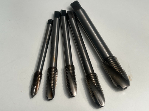 Lot tarauds m8 1 25 - 5,