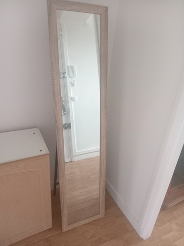 Miroir sur pied 150cm 30cm - pied, 150cm.
