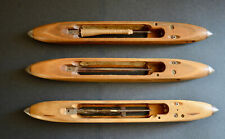 Lot 3 anciennes navettes de métier à tisser en bois massif et fer années 1950