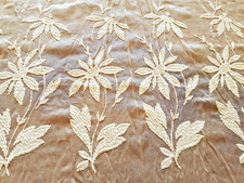 Daisy embroidered curtain, 260X165cm, "AUX GALERIES LAFAYETTE PARIS"