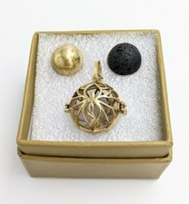 PENDENTIF DE GROSSESSE FLEUR