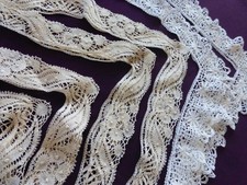 ANTIQUE LACE SPINDLES DU PUY THREE TOWERS OF TABLECLOTHS WITH ANGLES 1920