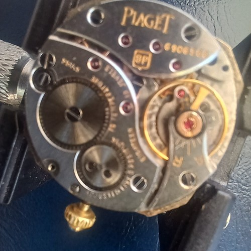 Mouvement piaget complet - 9p,