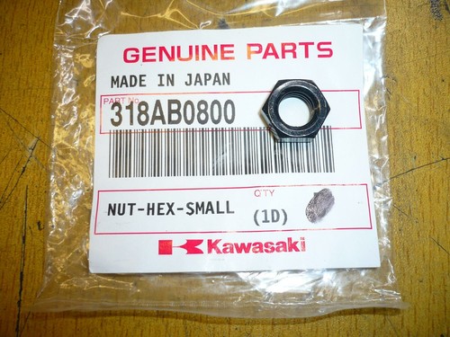 Ecrou hexagonal petit kawasaki - hexagonal,