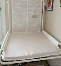 Table à langer mural