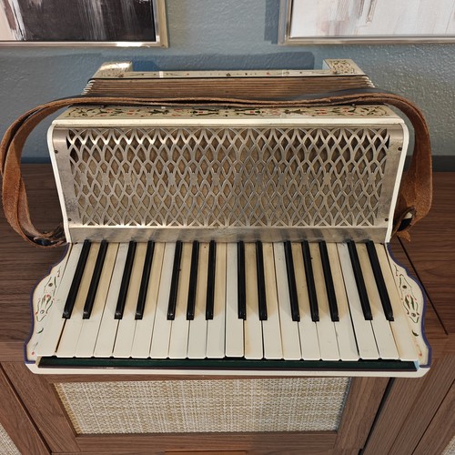 Vintage italia accordion - vintage, l’italia