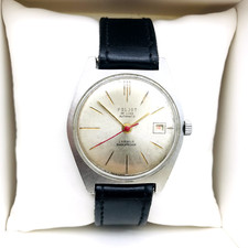 ⚙️ Rare montre-bracelet