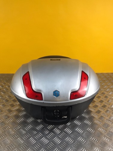 Top case pour piaggio - case,