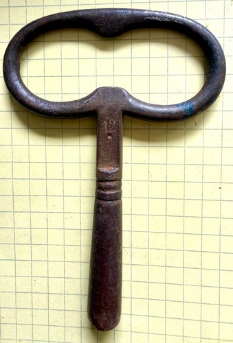 Clé pendule porte n - clé, le