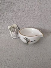Petite saucière en porcelaine