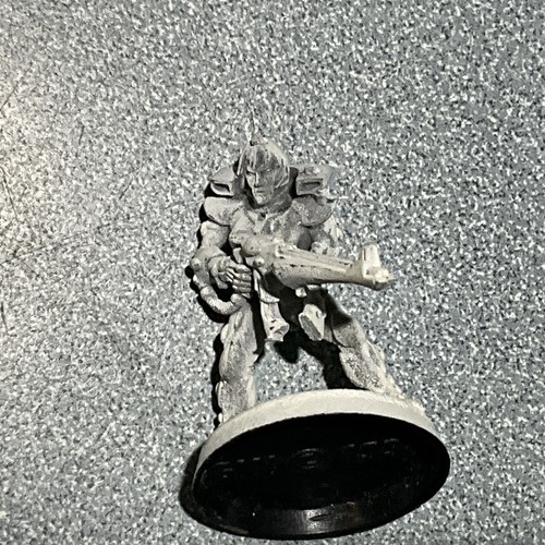 Warhammer figurine plastic cg - warhammer,
