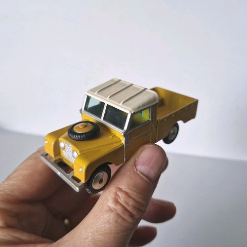 Land rover 109 corgi - ,