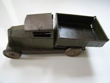 Ancien camion benne Renault en