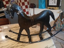 Cheval A Bascule En Métal
