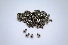 100 Pièce Vis en Acier M3x6 pour Éléments de Liaison pour Rails Échelle G Neuf