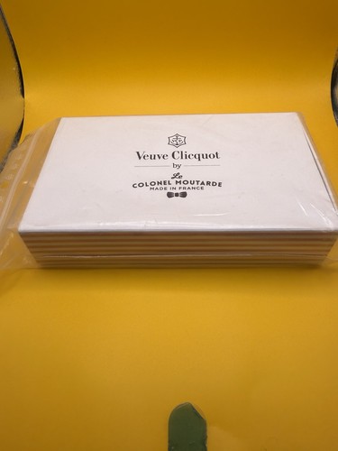 Veuve clicquot champagne - clicquot,