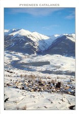 CPM the village of Odeillo - in the background the ski slopes of Eyne (283502)