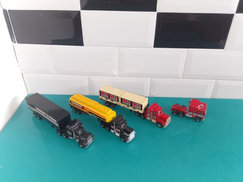 2505262 lot camions americains