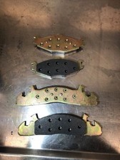 Plaquette De Frein Chrysler Voyageur 88 89 Avant