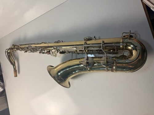 Conn 10m tenor saxophone - tenor,