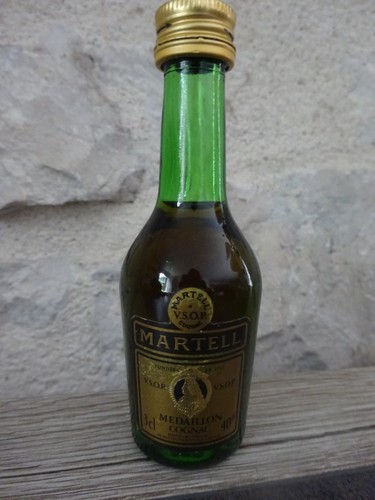 Mignonnette bouteille martell - mignonnette,