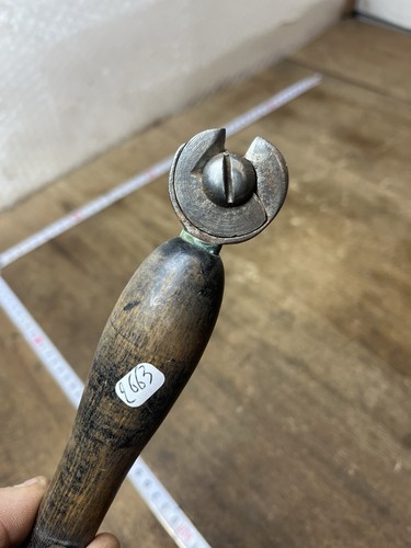 ébourroir couteau à - ou,