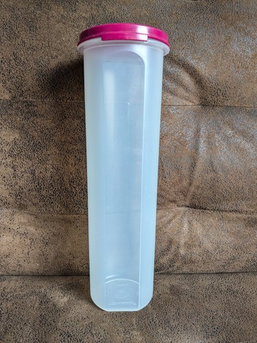 Vintage tupperware container - vintage,