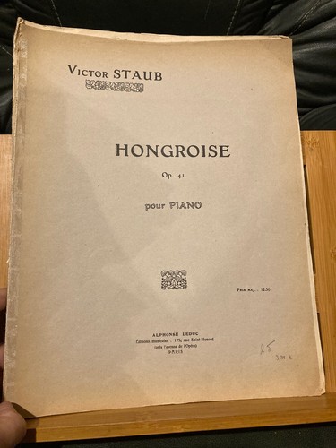 Staub hongroise pour - pour, piano