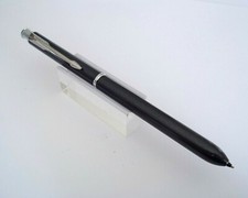 MAGNIFIQUE STYLO BILLE 3 COULEURS PARKER NEUF DE STOCK MA20