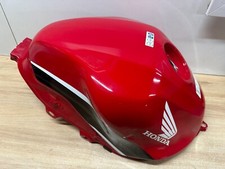 UN RESERVOIR ESSENCE MOTO