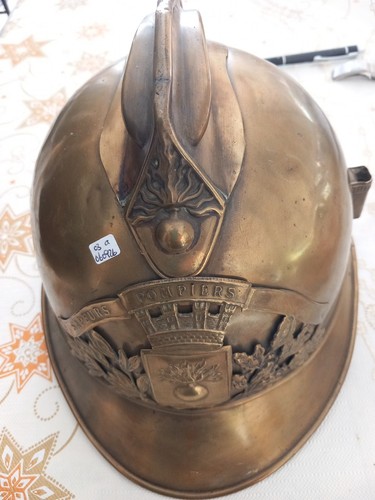 Ancien casque sapeur - casque,