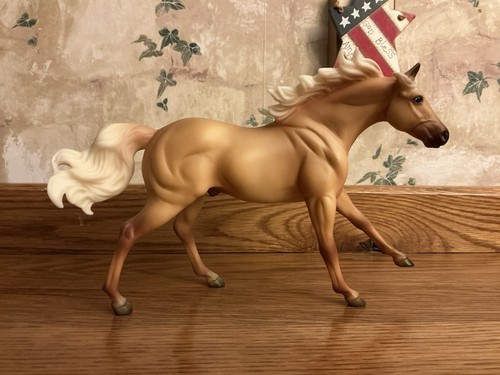 Breyer classic quarter horse - breyer,
